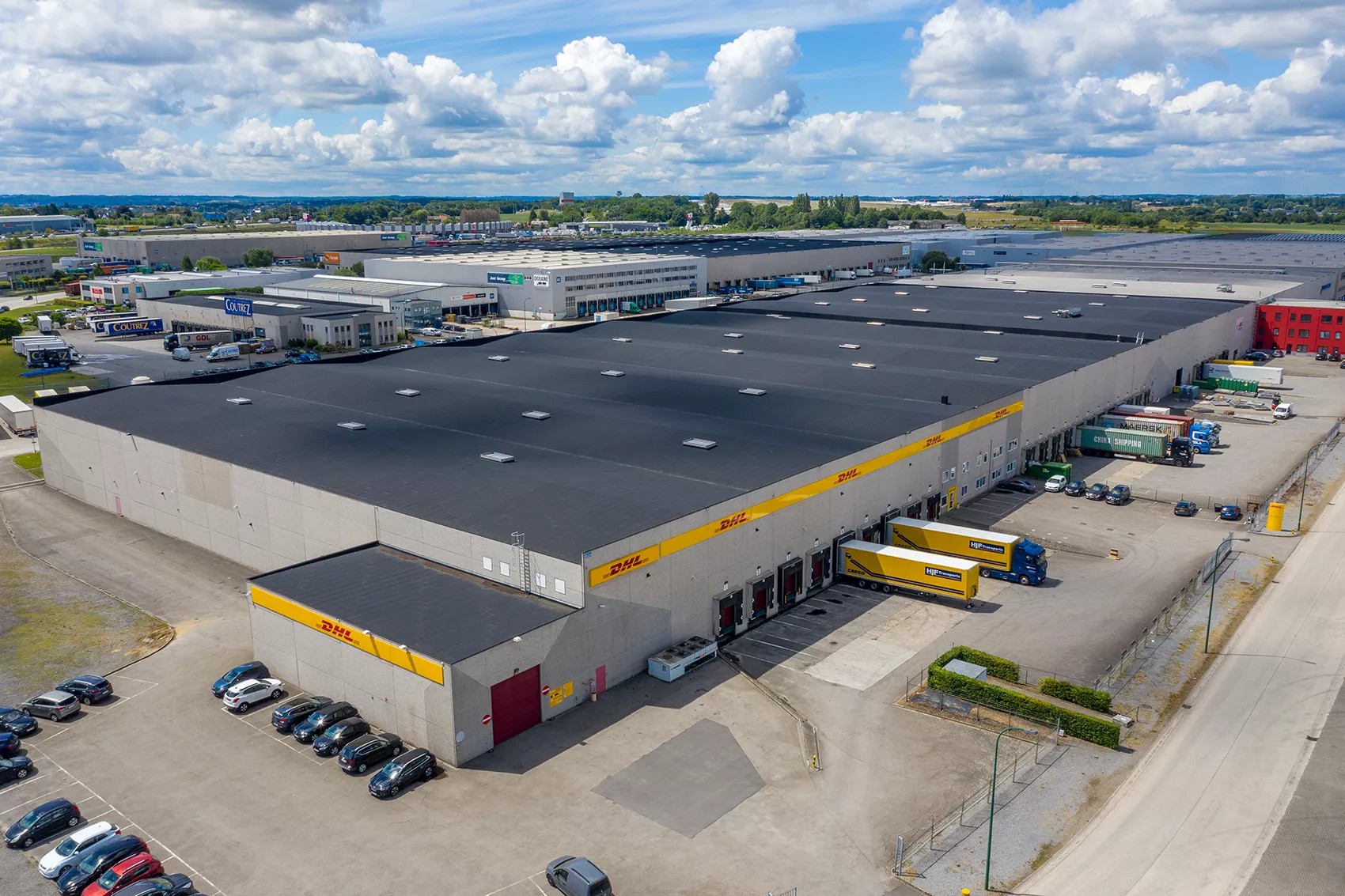 Reportage corporate et entreprise par drone